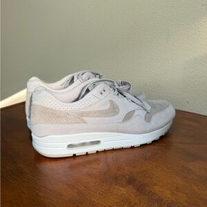 Nike Air Max 1 Premium Desert Sand Suede 875844-004 Men’s Size 11.5